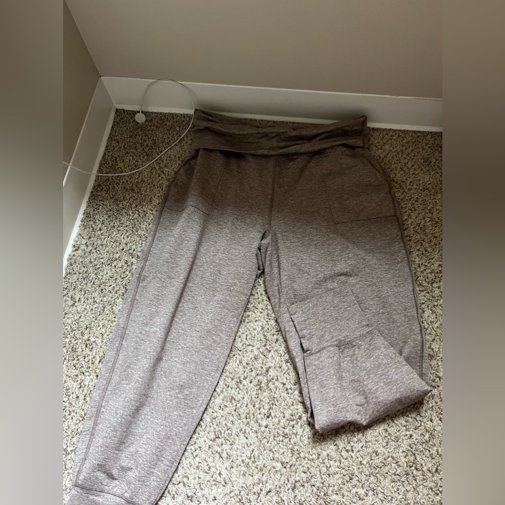 Arie joggers